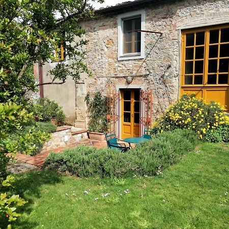 Residenza Le Api Villa Lucca Exterior foto